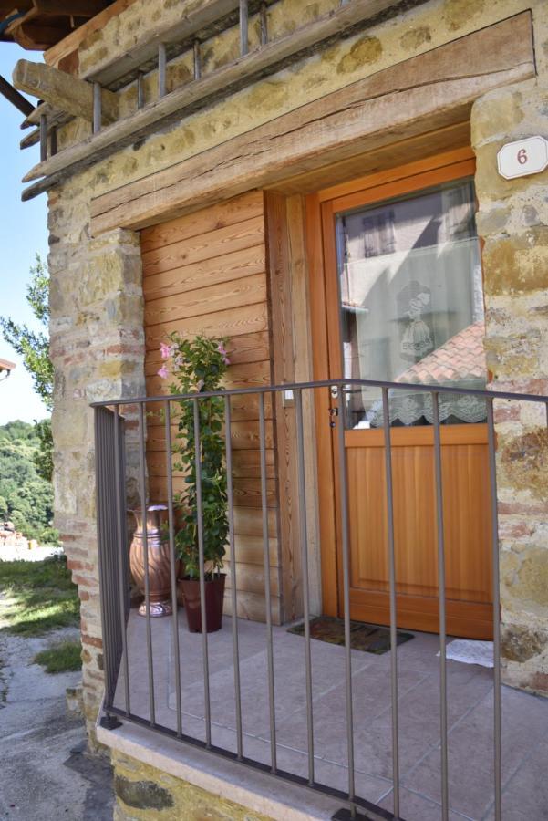 Agriturismo "Antico Borgo" มารอสติกา ภายนอก รูปภาพ