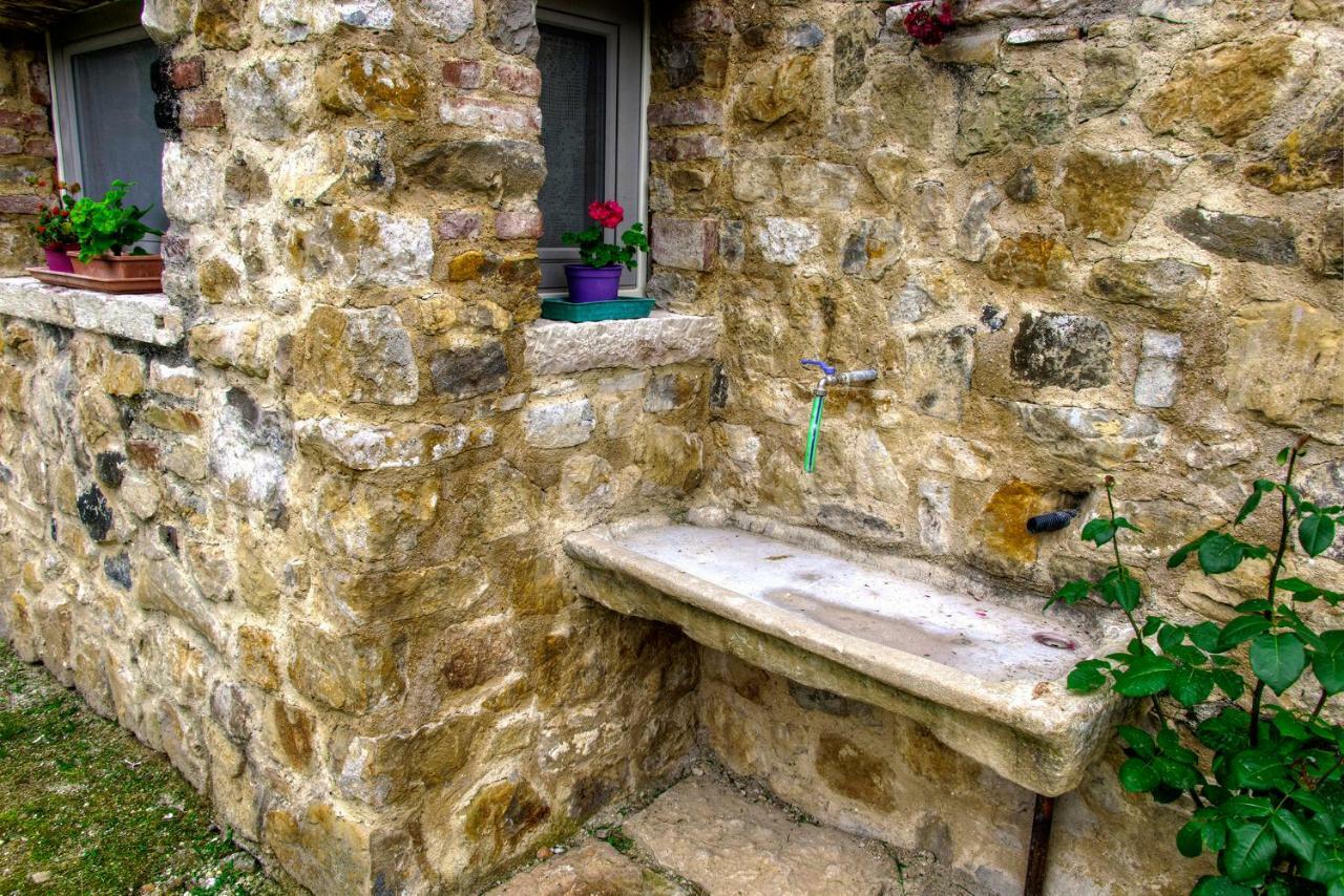Agriturismo "Antico Borgo" มารอสติกา ภายนอก รูปภาพ